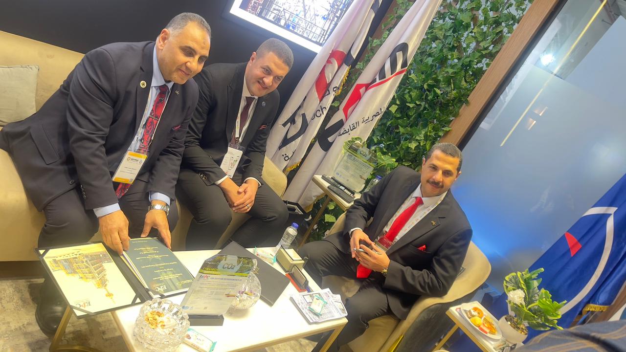شركة البتروكيماويات المصرية تحصل على شهادة ISO14064 في إدارة البصمة الكربونية